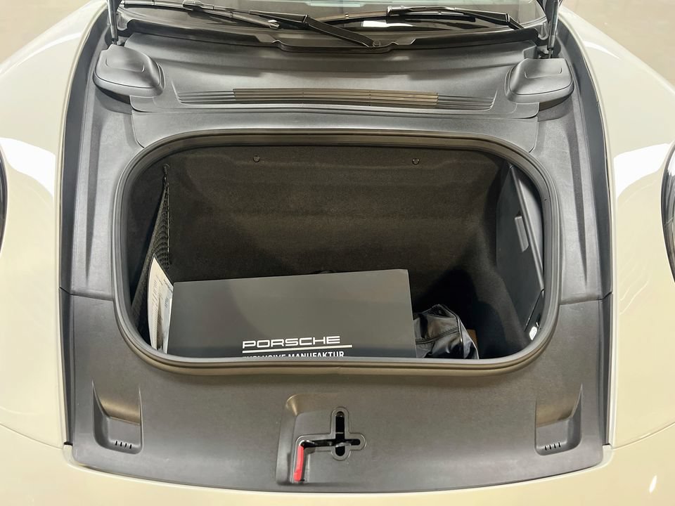 Certified 2023 Porsche 911 Sport Classic RWD image 30
