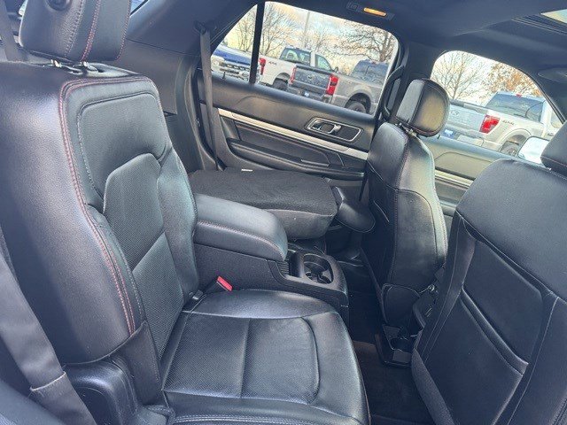 Used 2016 Ford Explorer Sport image 37