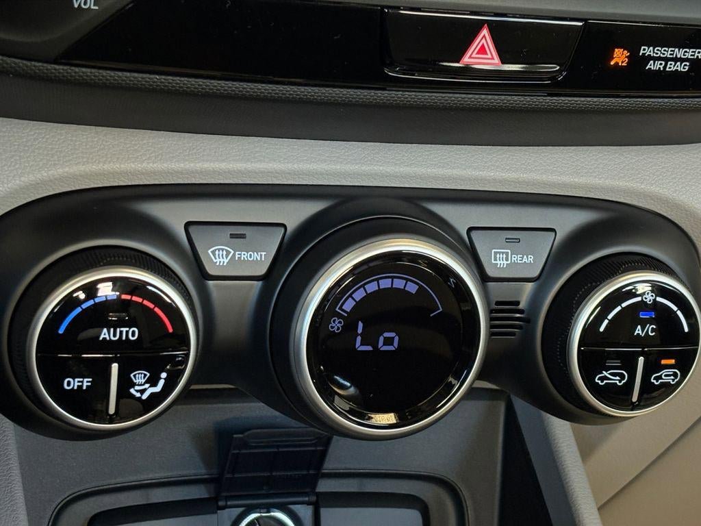 New 2026 Hyundai Venue SEL FWD image 45