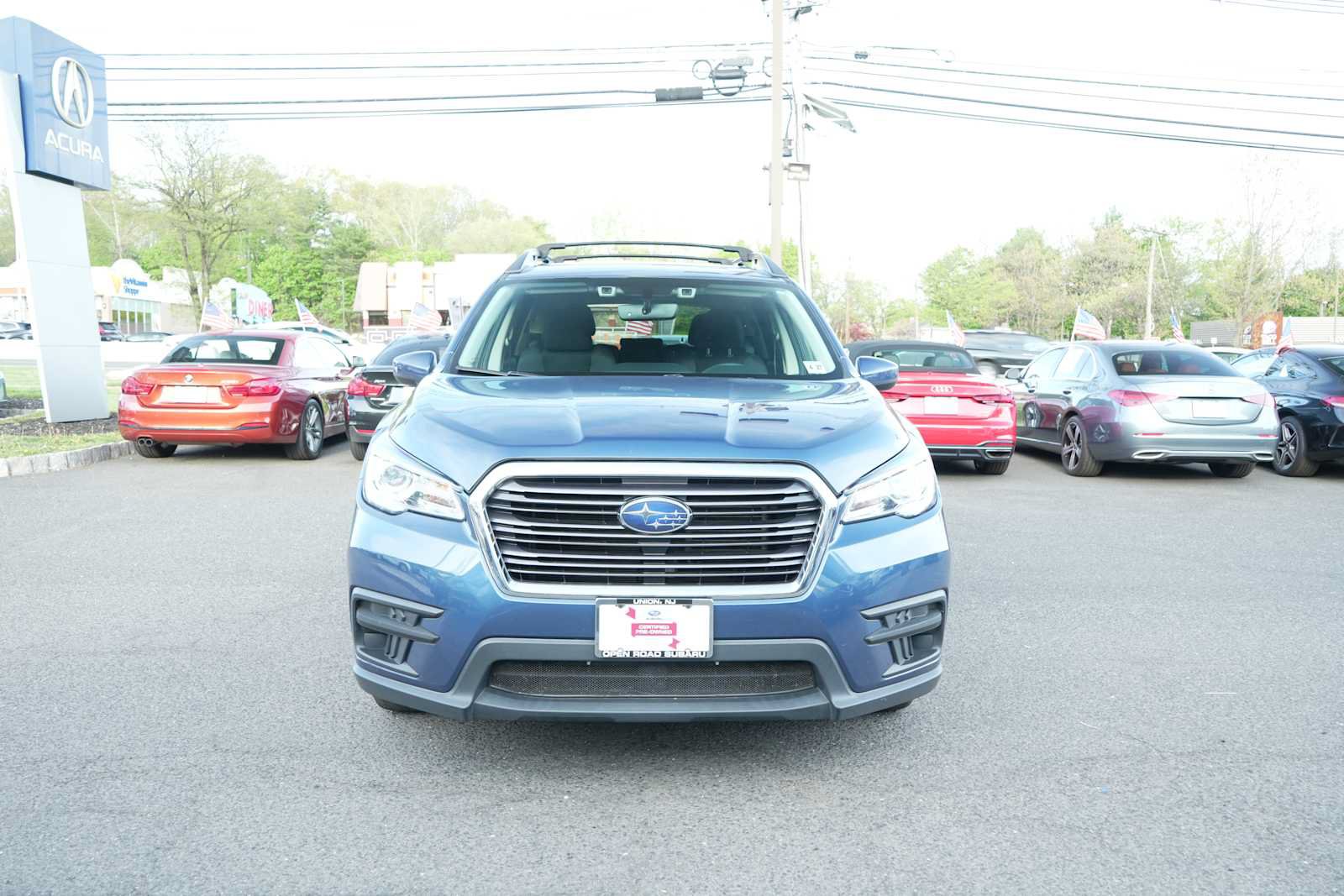 Used 2022 Subaru Ascent Premium w/ Convenience Package AWD/4WD image 3
