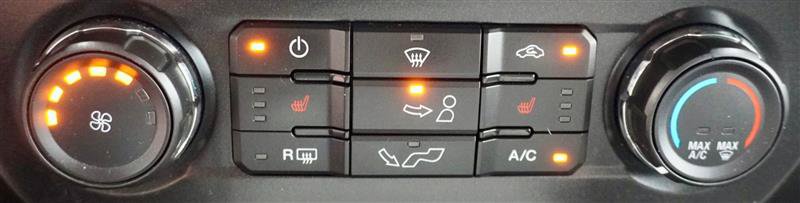 Used 2015 Ford F150 XLT w/ Equipment Group 302A Luxury AWD/4WD image 18