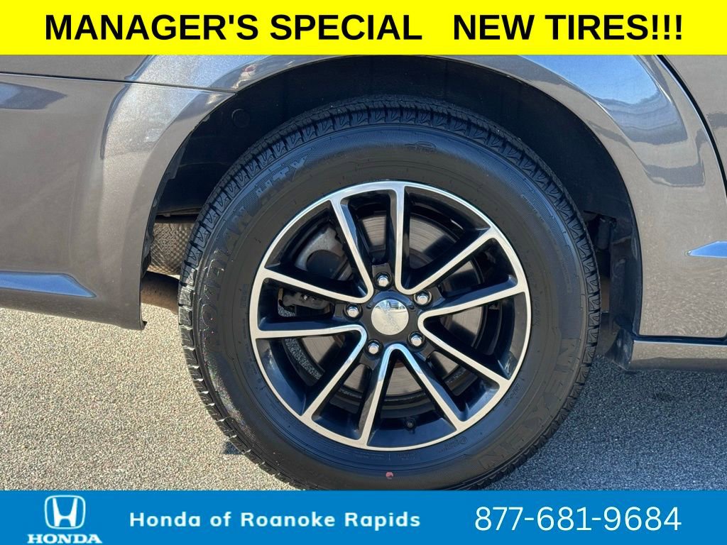 Used 2019 Dodge Grand Caravan SE image 34