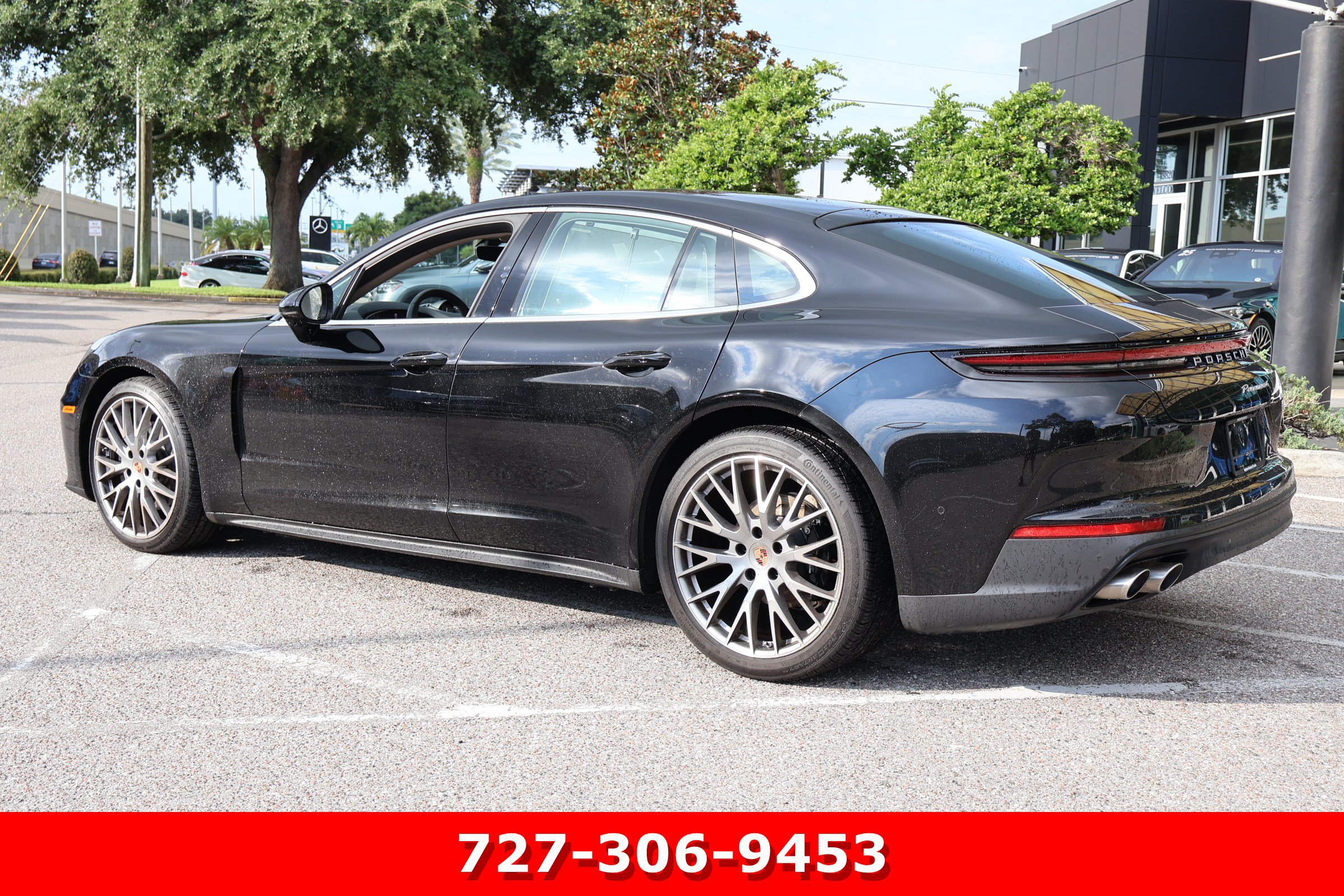 Used 2026 Porsche Panamera 4 AWD/4WD image 7