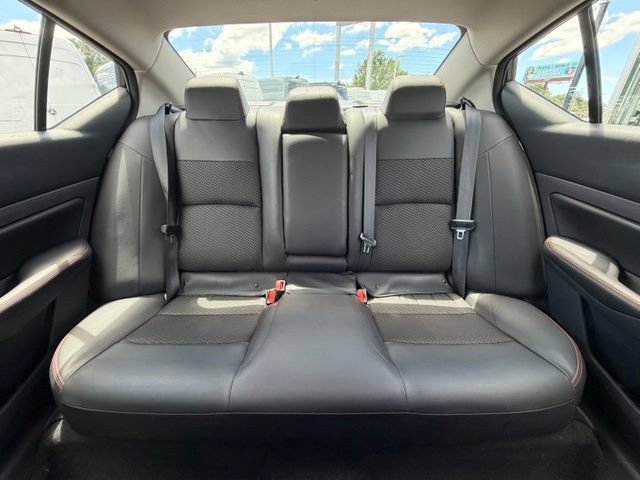 Used 2023 Nissan Altima 2.5 SR AWD/4WD image 18