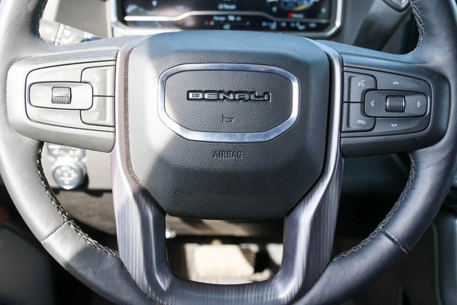Used 2025 GMC Sierra 2500 Denali Ultimate AWD/4WD image 9