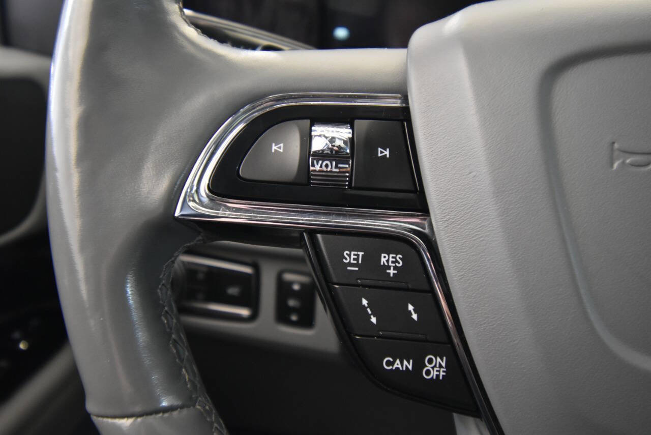 Used 2018 Lincoln Navigator Reserve w/ Technology Package image 30