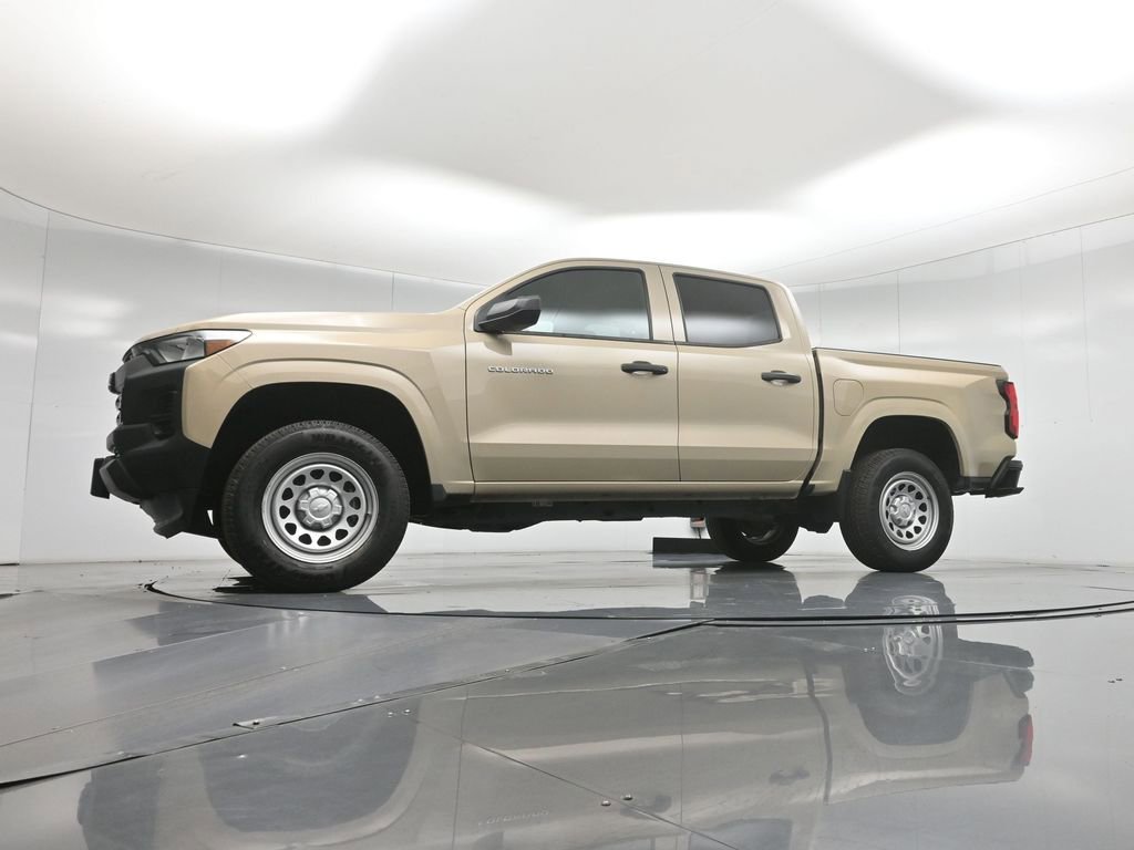 Used 2023 Chevrolet Colorado W/T RWD image 8