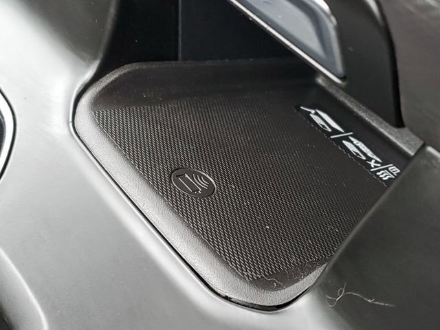 Used 2022 GMC Sierra 1500 AT4X image 24