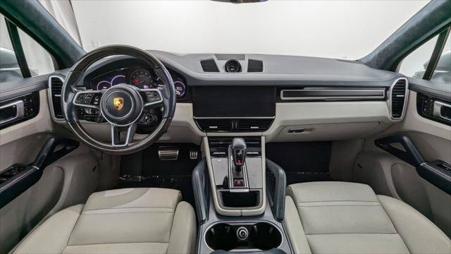 Used 2021 Porsche Cayenne GTS w/ Premium Package Plus AWD/4WD image 19