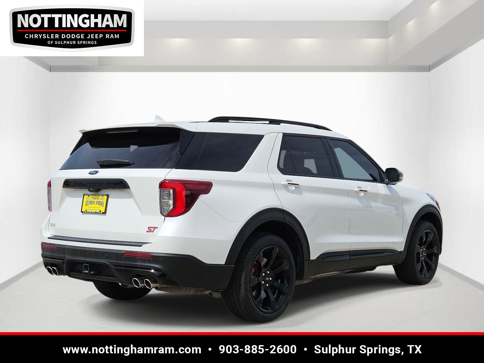 Used 2023 Ford Explorer ST w/ Equipment Group 401A image 4