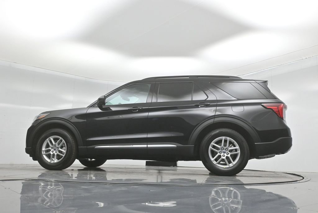 New 2025 Ford Explorer Active w/ Active Comfort Package image 52