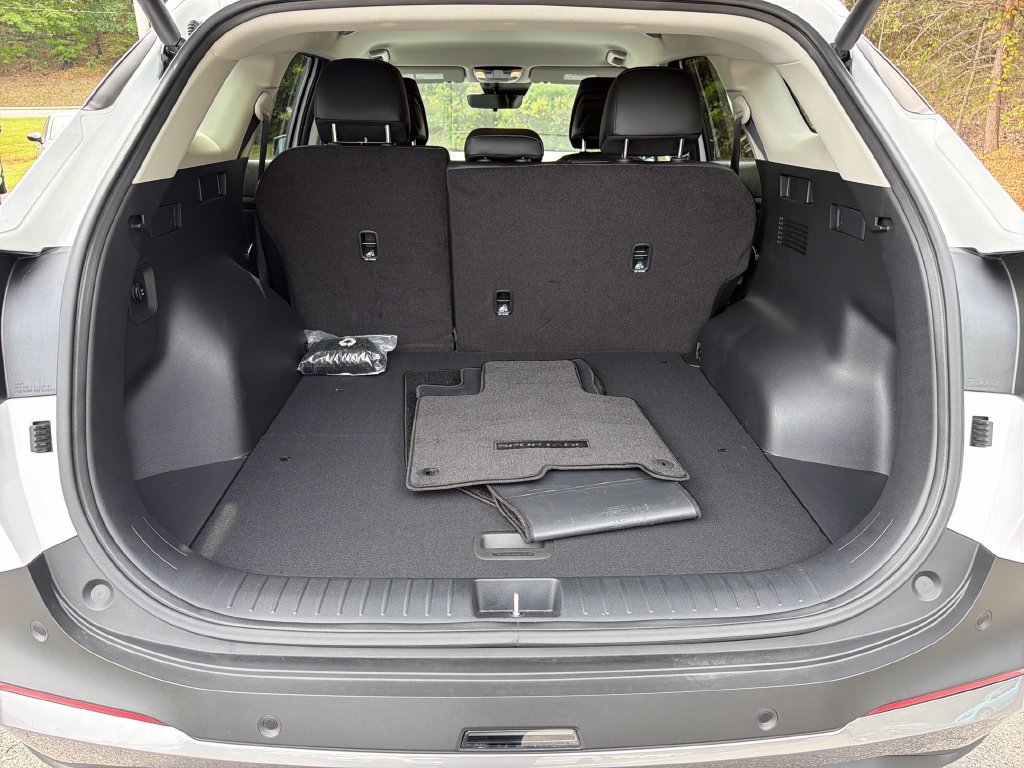 Used 2026 Kia Sportage EX FWD image 26