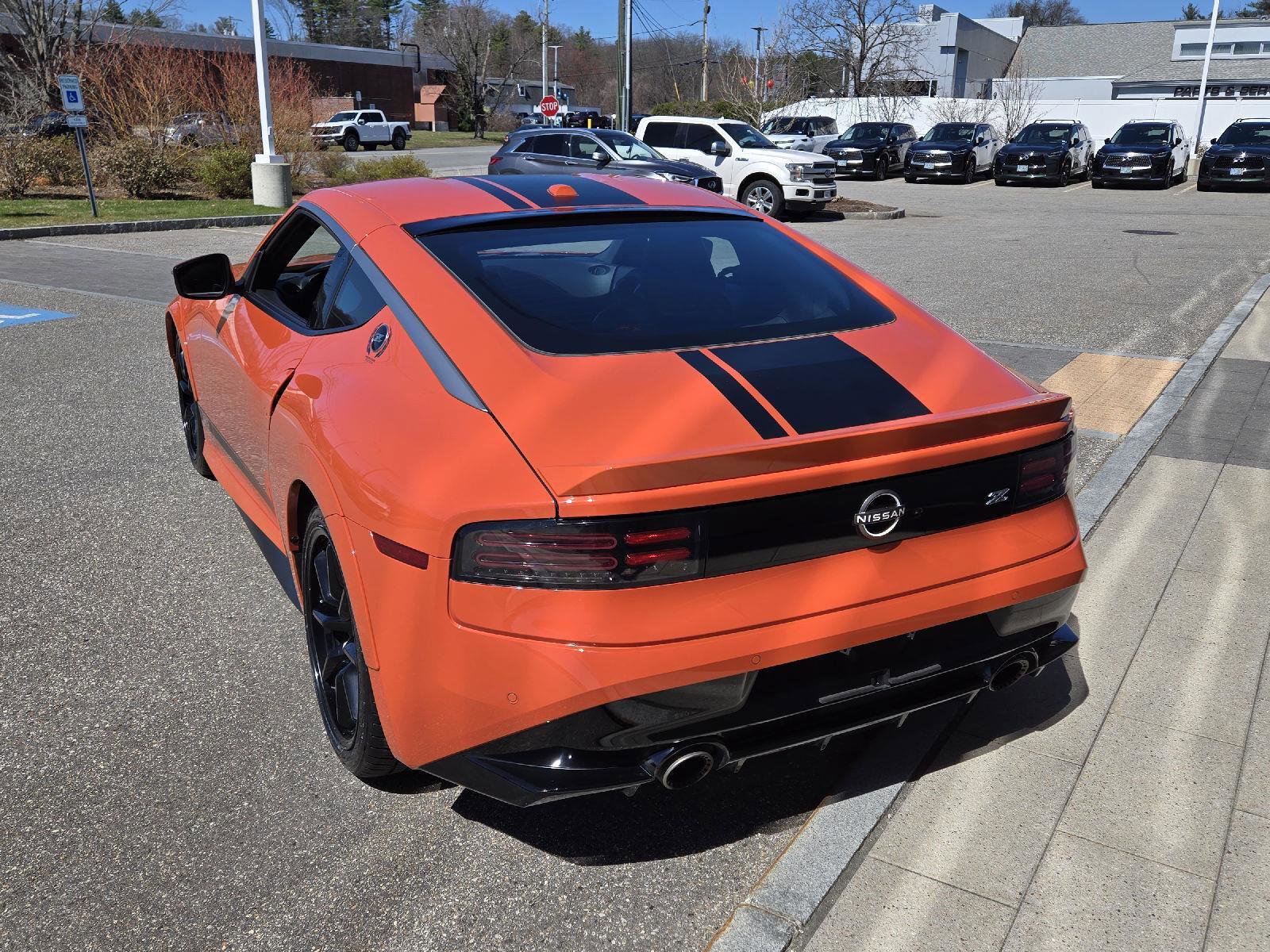 Used 2024 Nissan Z Performance w/ Heritage Edition RWD image 11