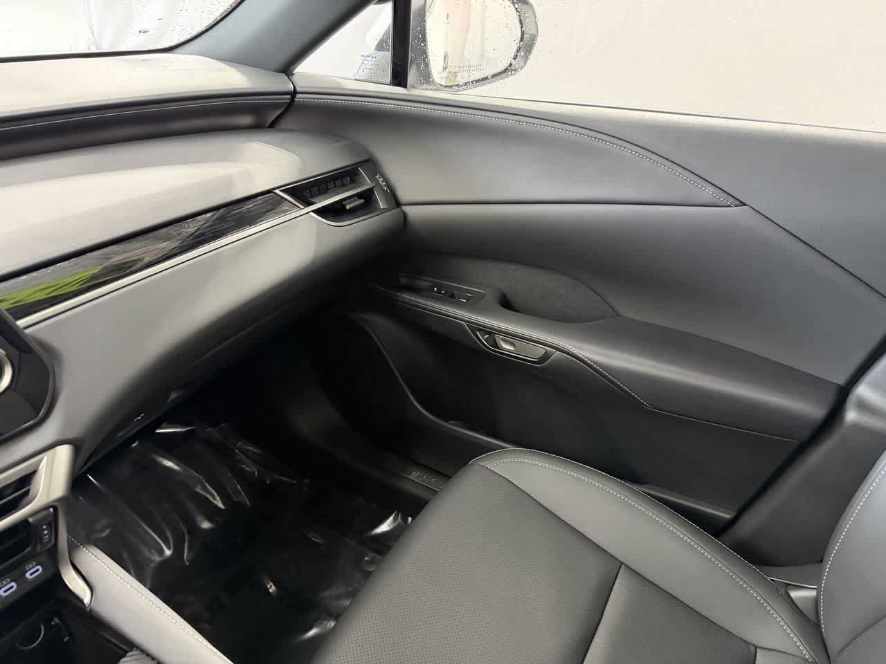 Used 2024 Lexus RX 350 AWD w/ Technology Package image 24