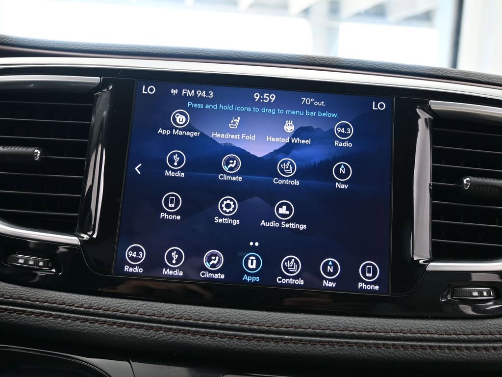 Used 2019 Chrysler Pacifica Limited image 23