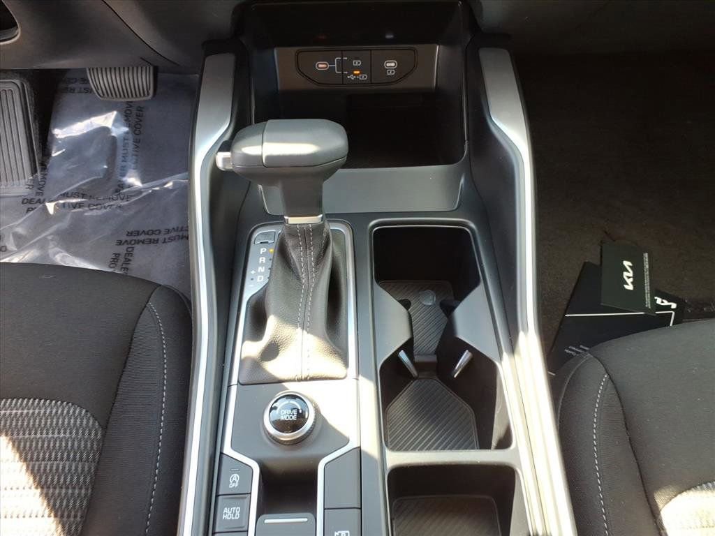 New 2026 Kia Sorento LX image 24