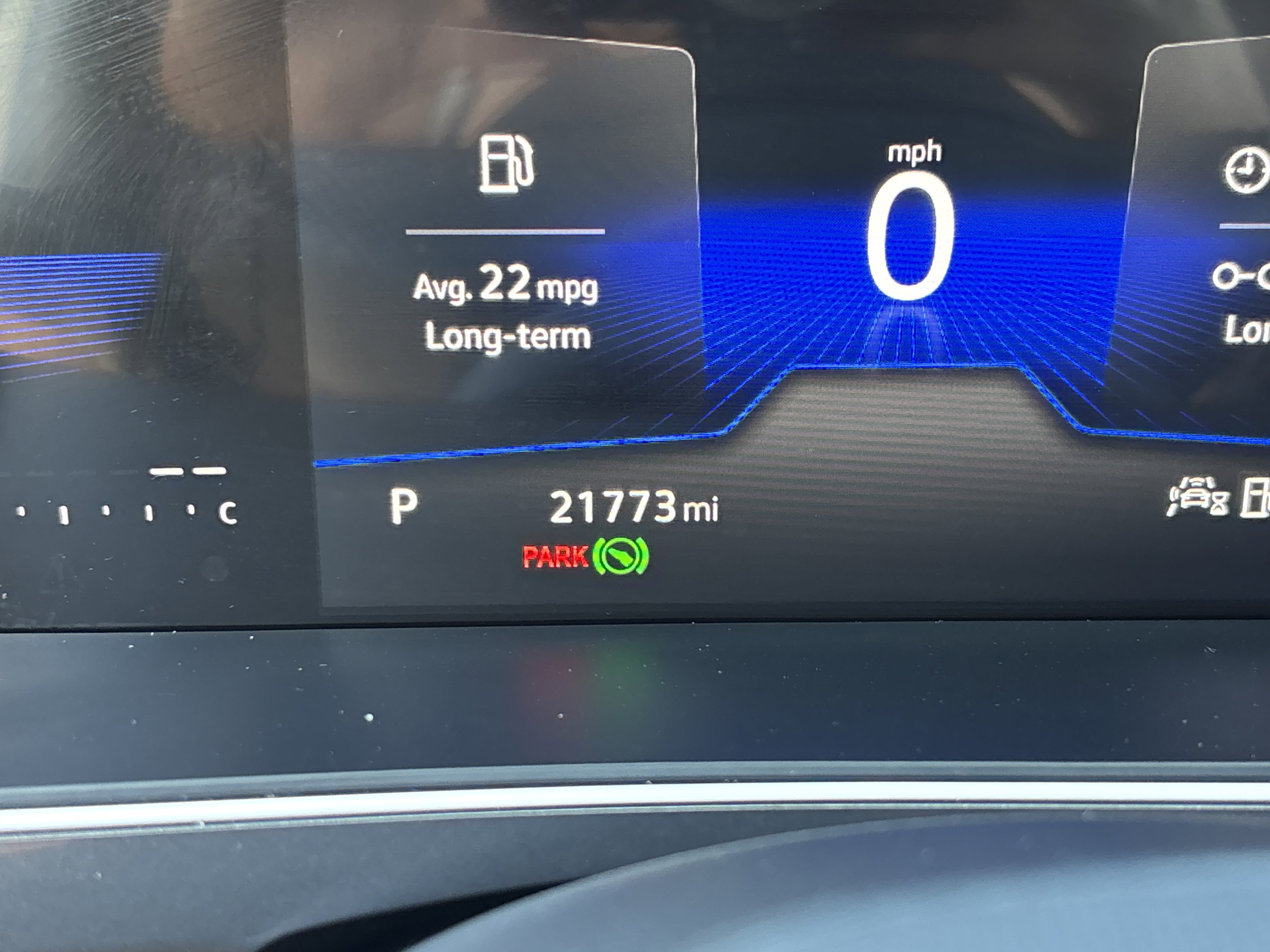 Used 2023 Volkswagen Tiguan SE w/ Panoramic Sunroof Package image 30