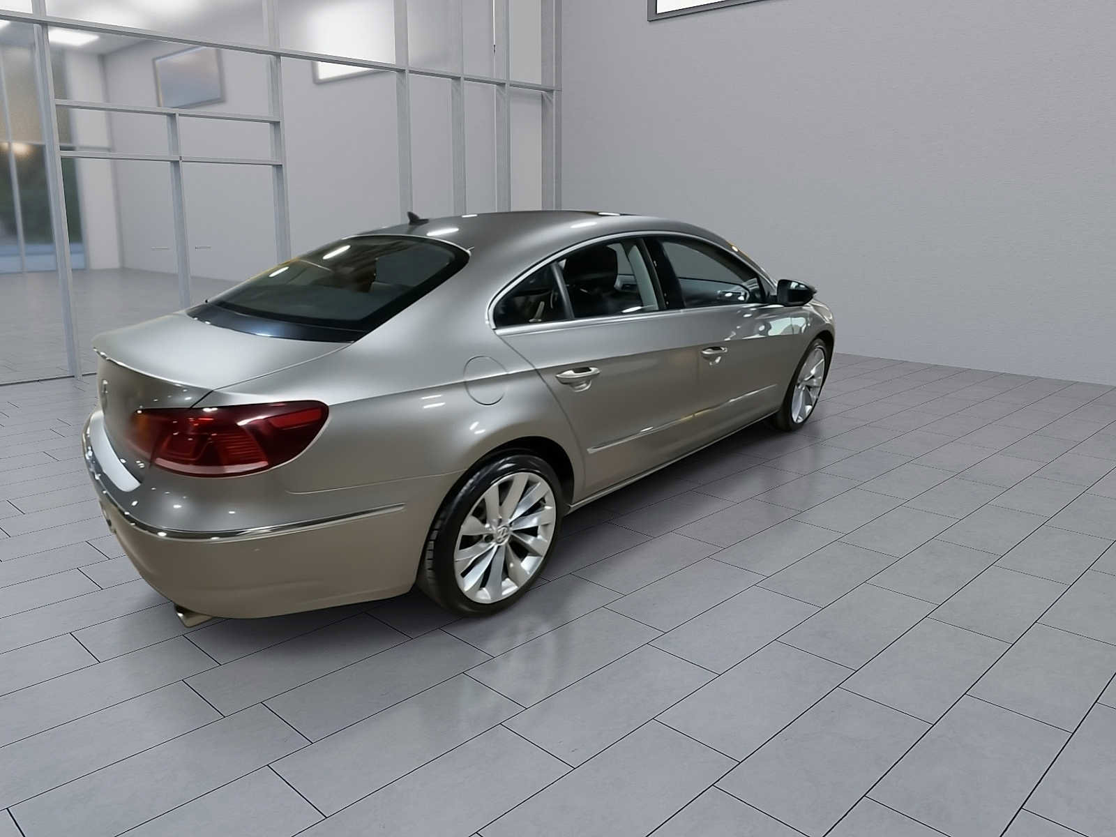 Used 2013 Volkswagen CC Executive image 8