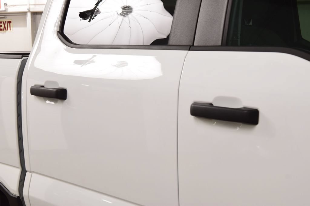 Used 2024 Ford F250 XL w/ STX Appearance Package AWD/4WD image 11