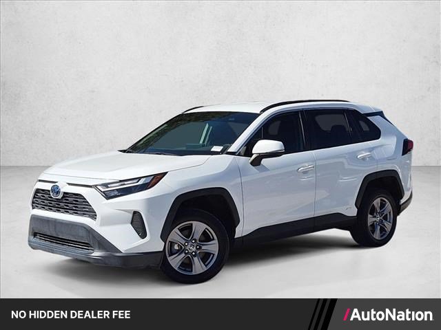 Used 2023 Toyota RAV4 XLE AWD/4WD image 1