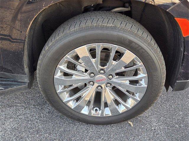 Used 2021 GMC Yukon XL Denali image 18