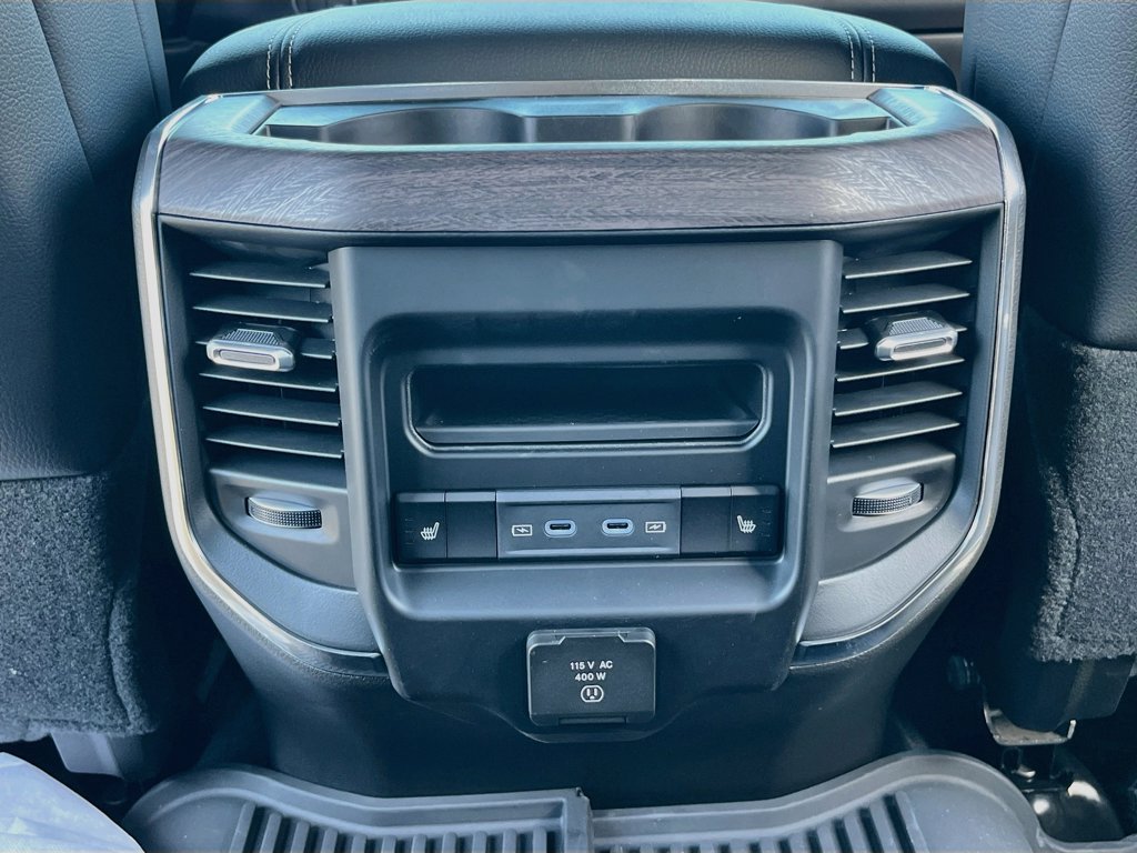 New 2026 RAM 2500 Laramie AWD/4WD image 26