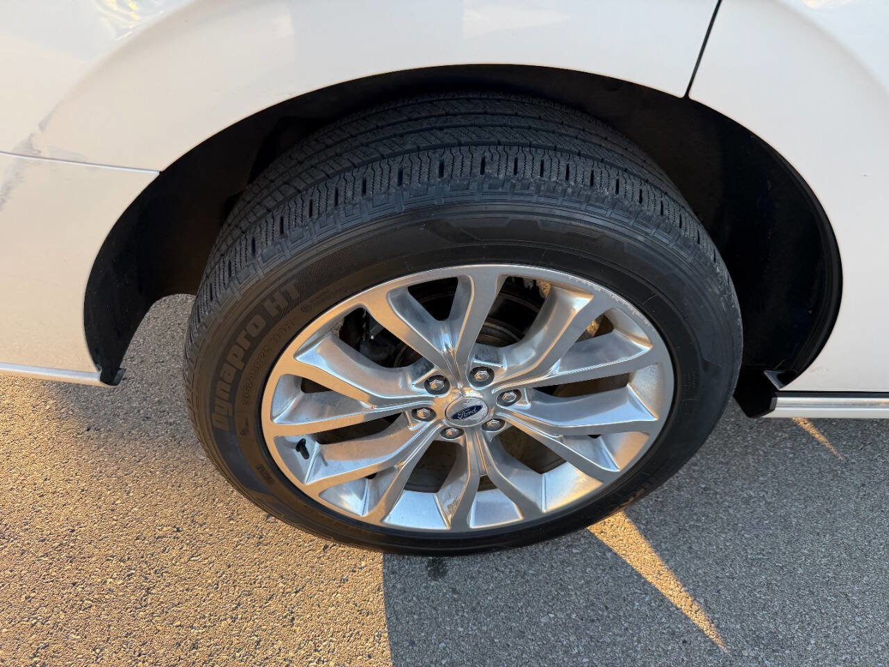 Used 2018 Ford Expedition Platinum image 46