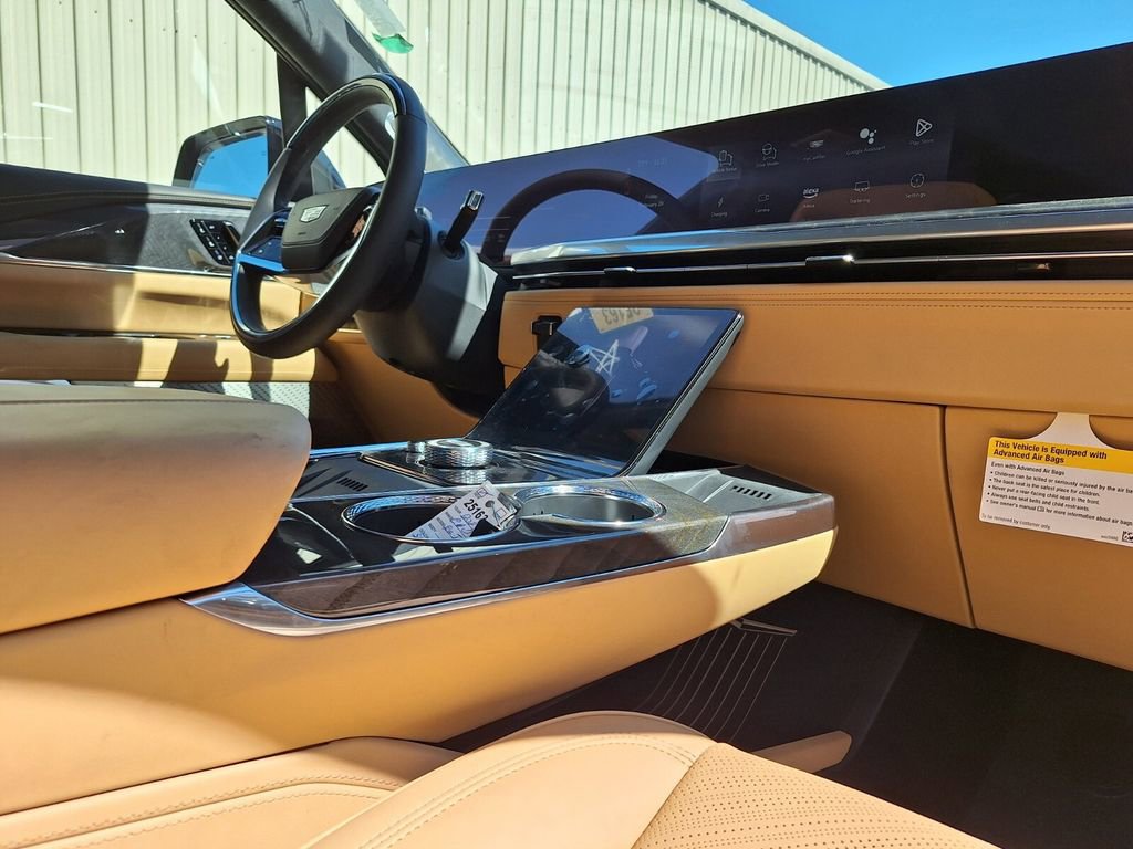 New 2025 Cadillac Escalade IQ Luxury 2 image 26
