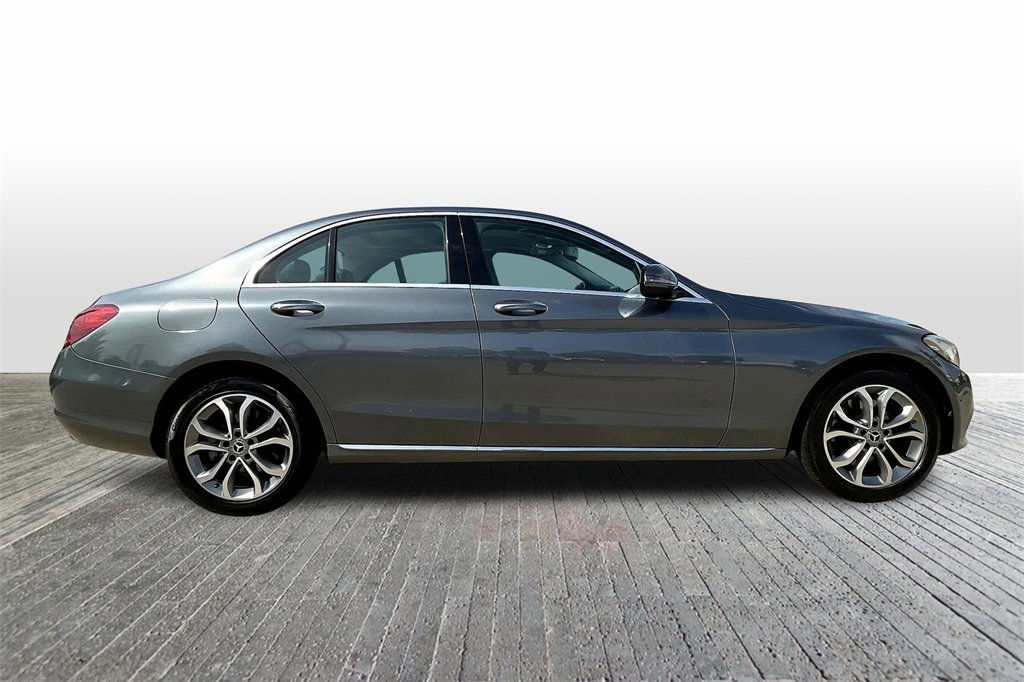 Used 2017 Mercedes-Benz C 300 4MATIC Sedan image 8