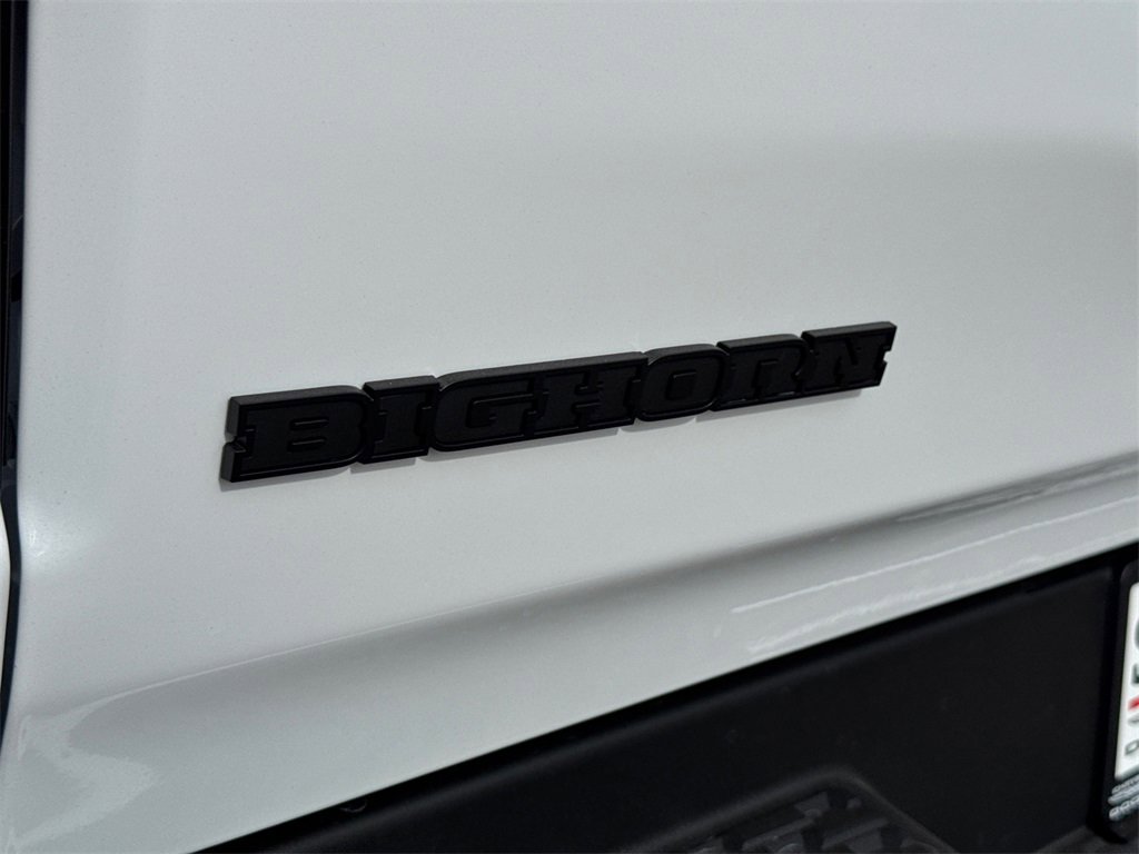 New 2026 RAM 1500 4x4 Crew Cab image 15