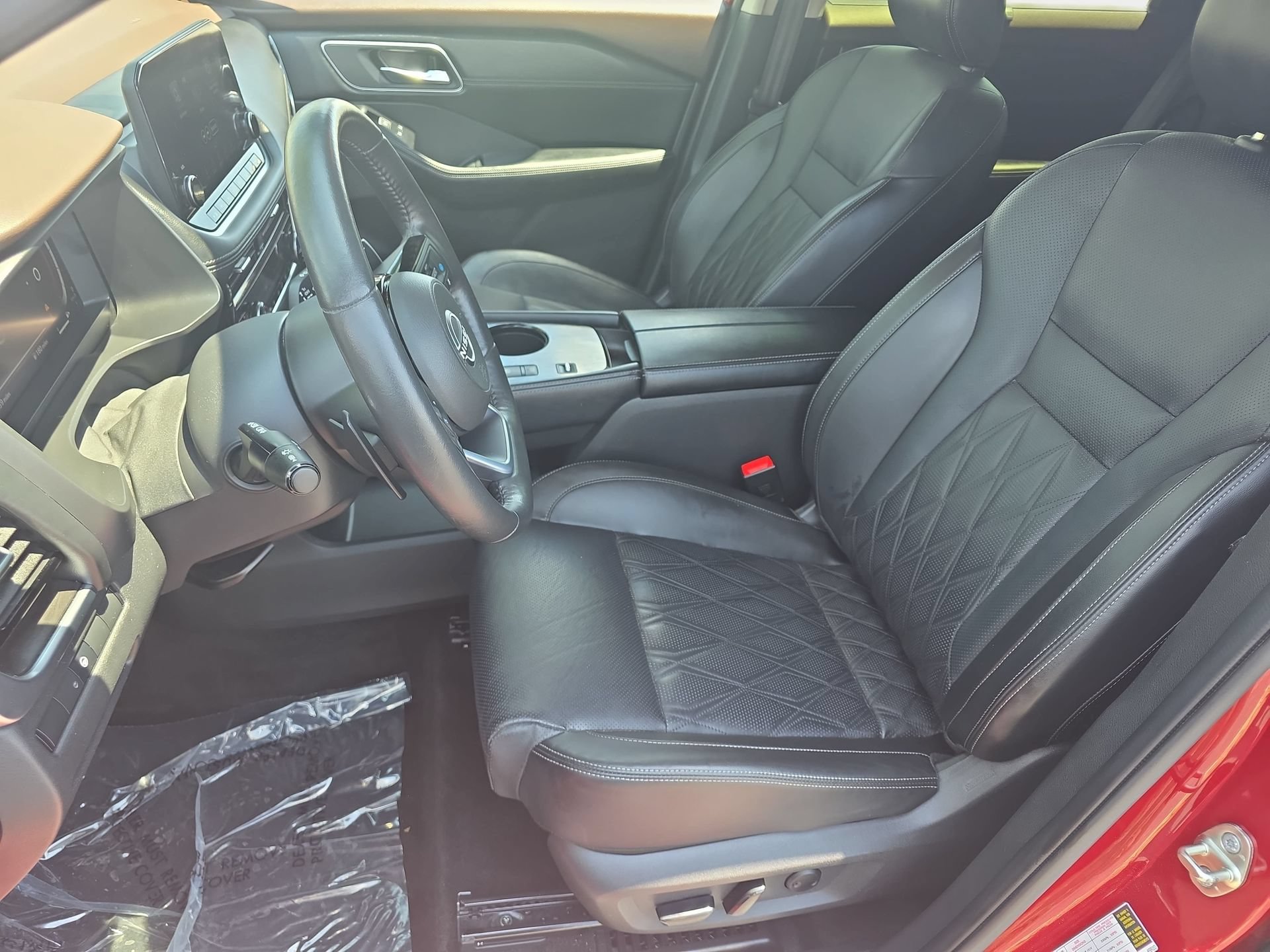 Used 2023 Nissan Rogue Platinum FWD image 15