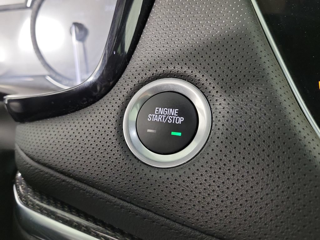 Used 2025 Cadillac XT5 Sportv AWD/4WD image 30