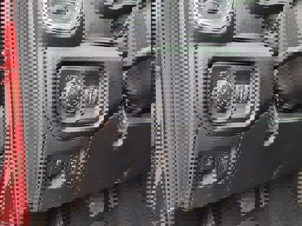 Used 2025 RAM 1500 Big Horn image 35