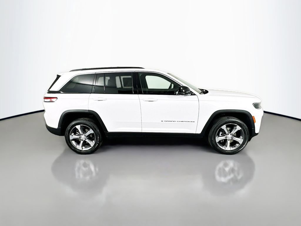 New 2026 Jeep Grand Cherokee Limited image 8