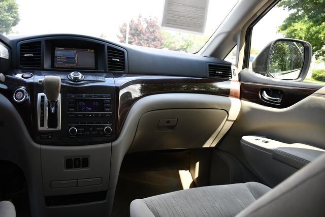 Used 2015 Nissan Quest SV FWD image 24