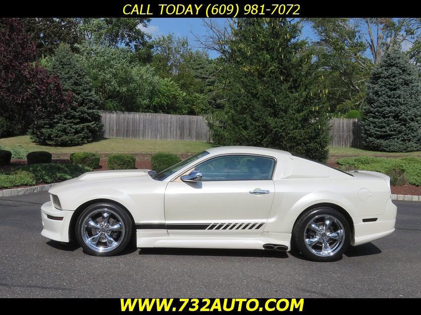 Used 2007 Ford Mustang GT image 2
