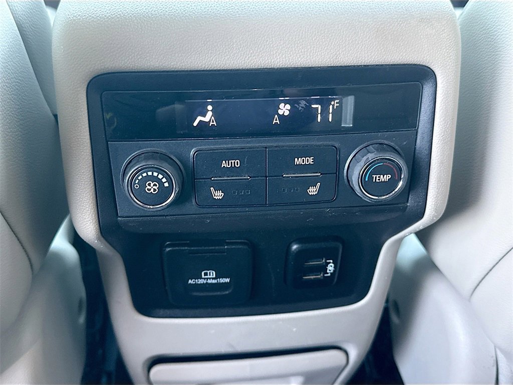 Used 2017 GMC Acadia Denali w/ Technology Package image 28