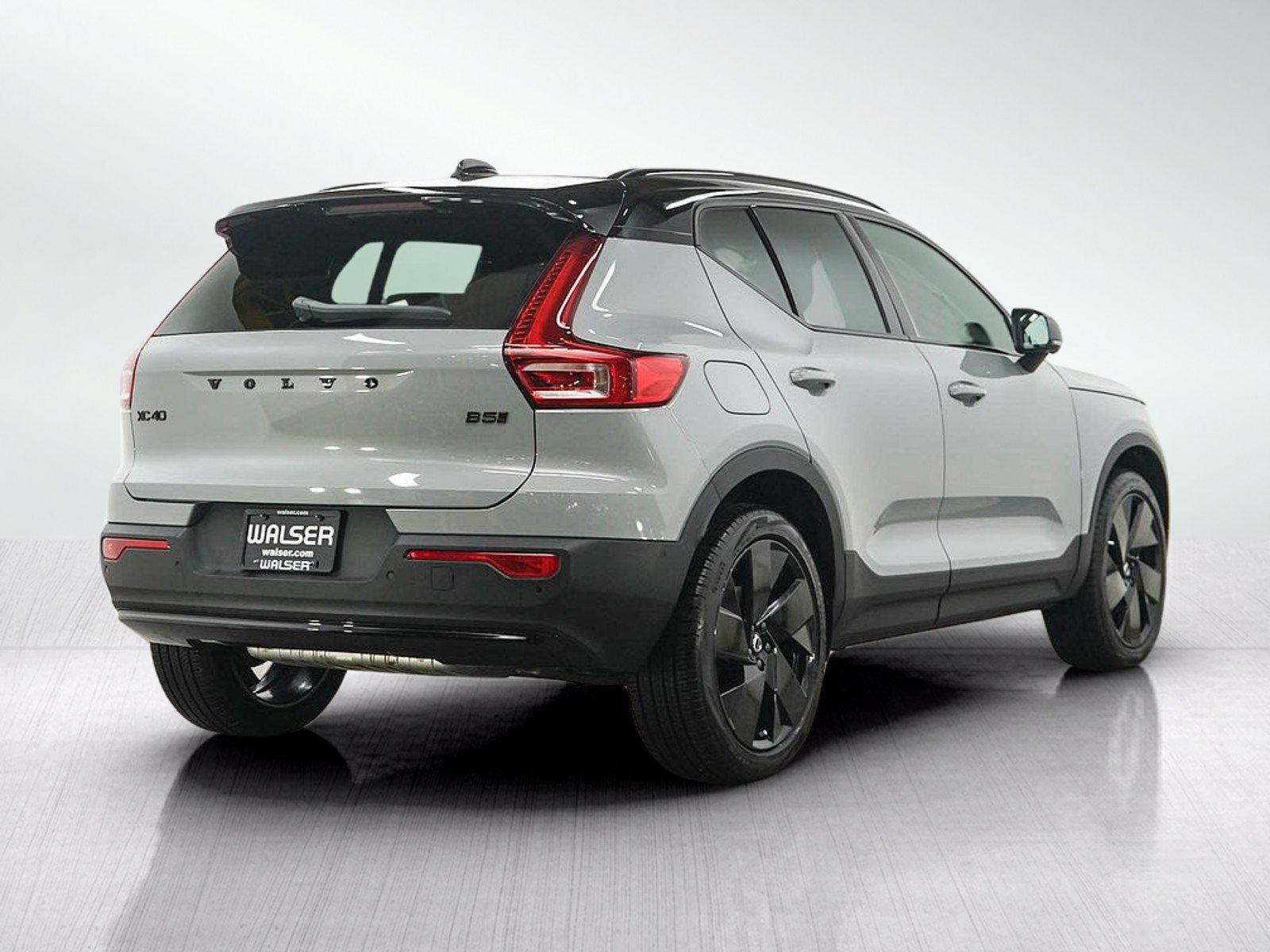 Used 2026 Volvo XC40 B5 Ultra w/ Protection Package Premier AWD/4WD image 6