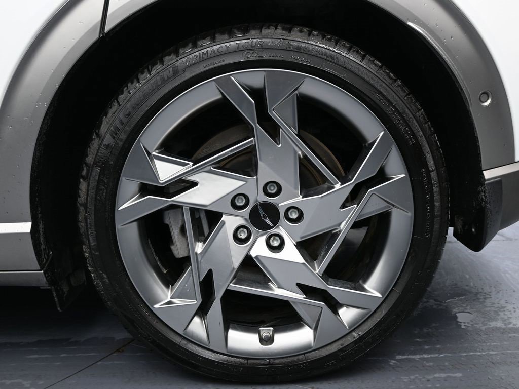 Used 2023 Genesis GV60 Performance image 12