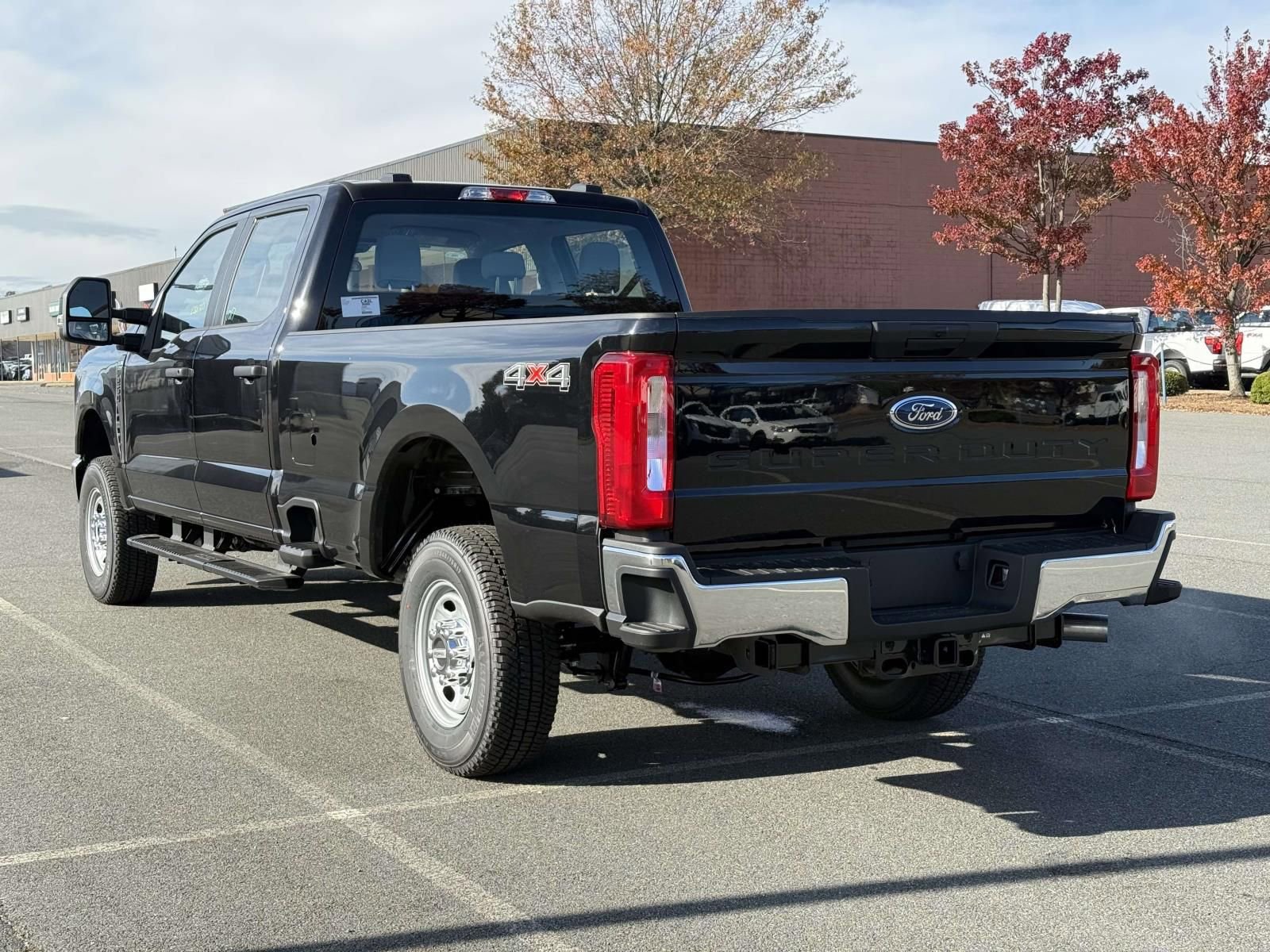 New 2026 Ford F250 XL w/ XL Chrome Package image 4
