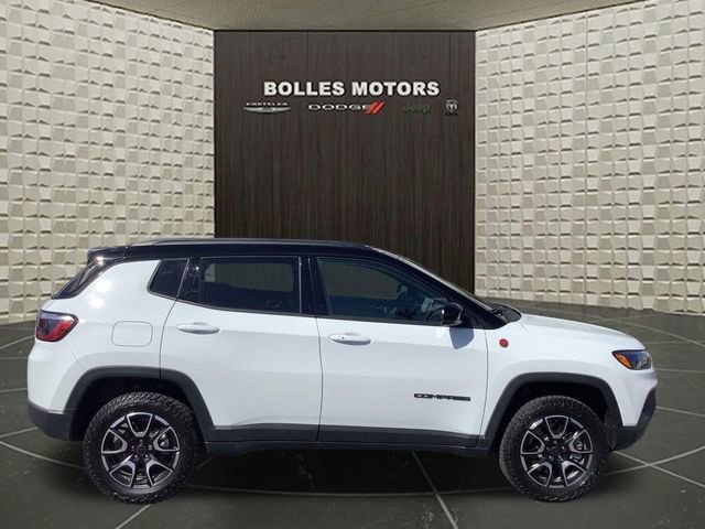 New 2026 Jeep Compass Trailhawk w/ Sun, Sound & Navigation Group image 1
