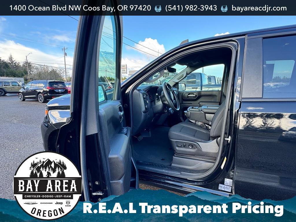 Used 2024 Chevrolet Silverado 1500 Custom image 9