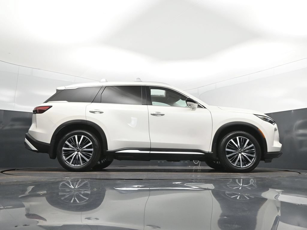 Certified 2023 INFINITI QX60 Sensory w/ Vision Package FWD image 44