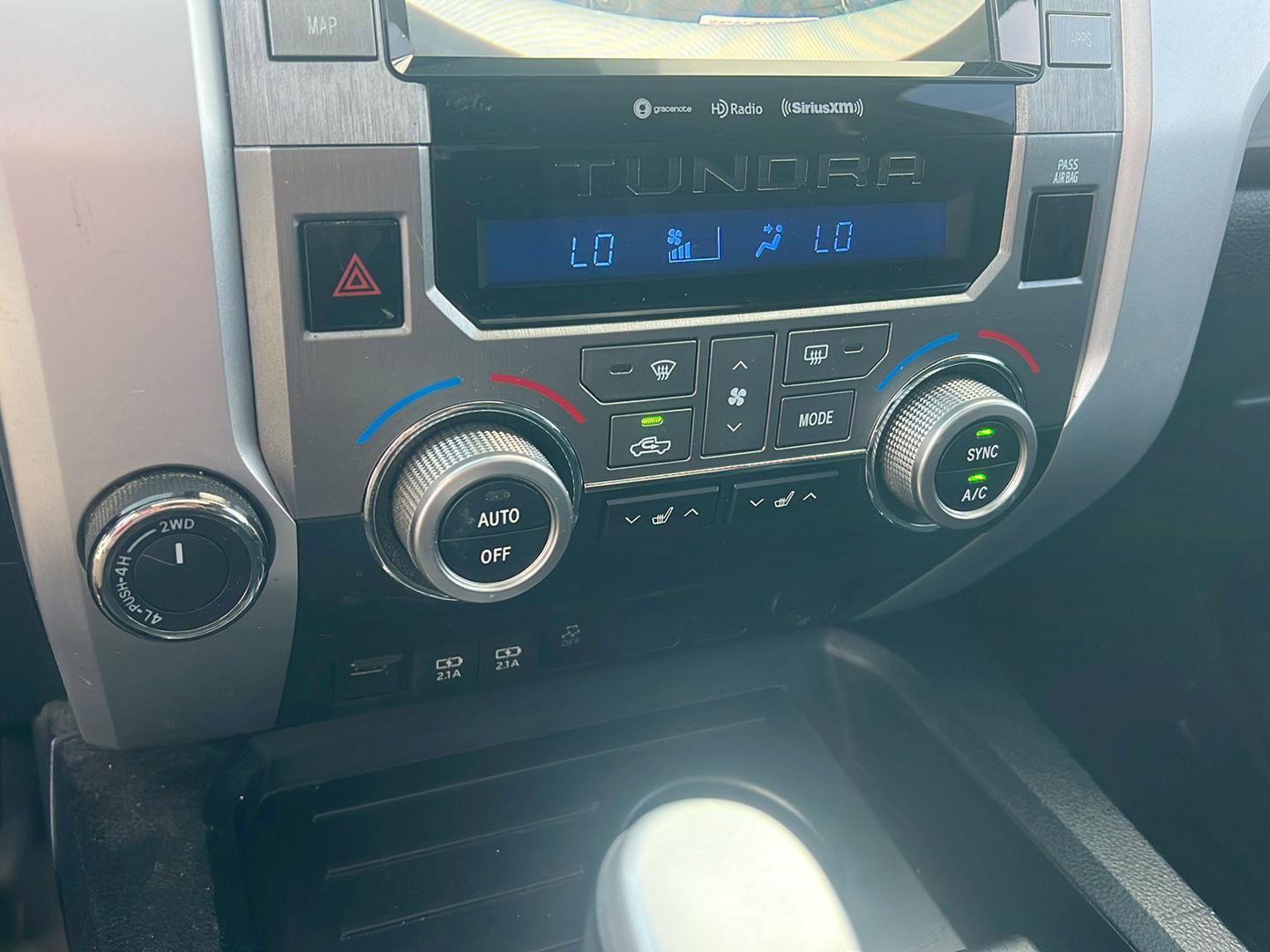 Used 2020 Toyota Tundra Limited w/ TRD Off-Road Package image 27