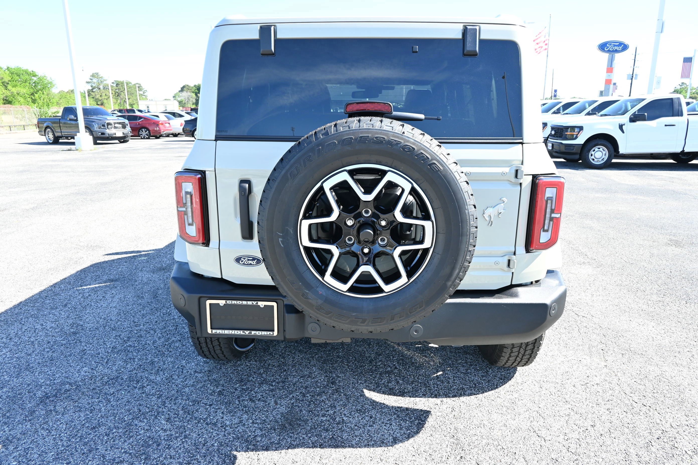 New 2026 Ford Bronco Outer Banks image 4