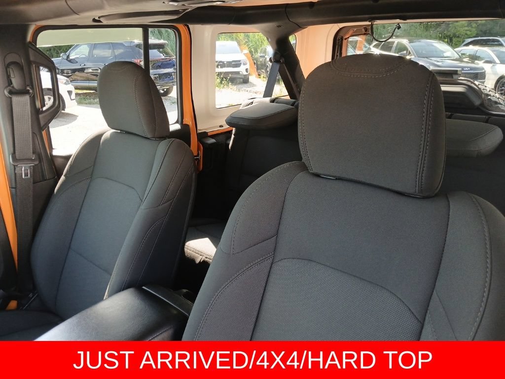 Used 2021 Jeep Wrangler Unlimited Sport AWD/4WD image 12