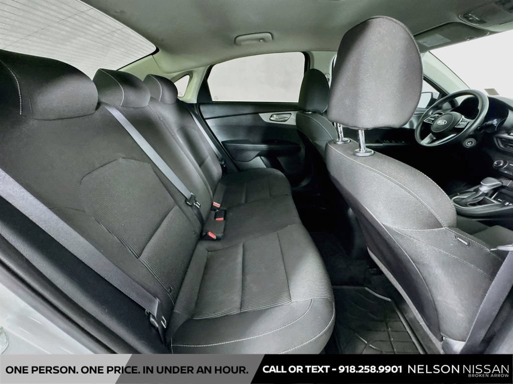 Used 2021 Kia Forte LXS FWD image 24