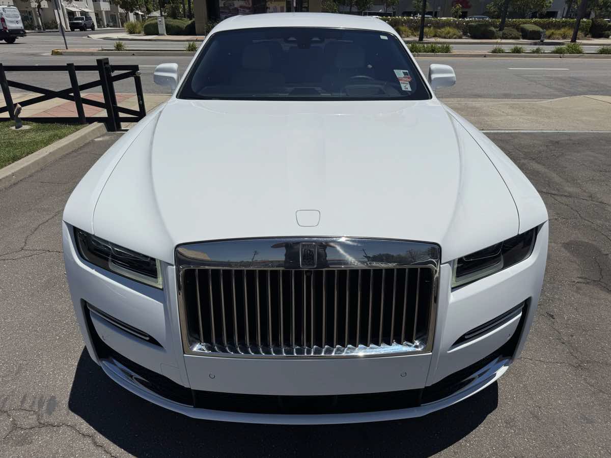 Used 2022 Rolls-Royce Ghost w/ Ghost Package AWD/4WD image 11