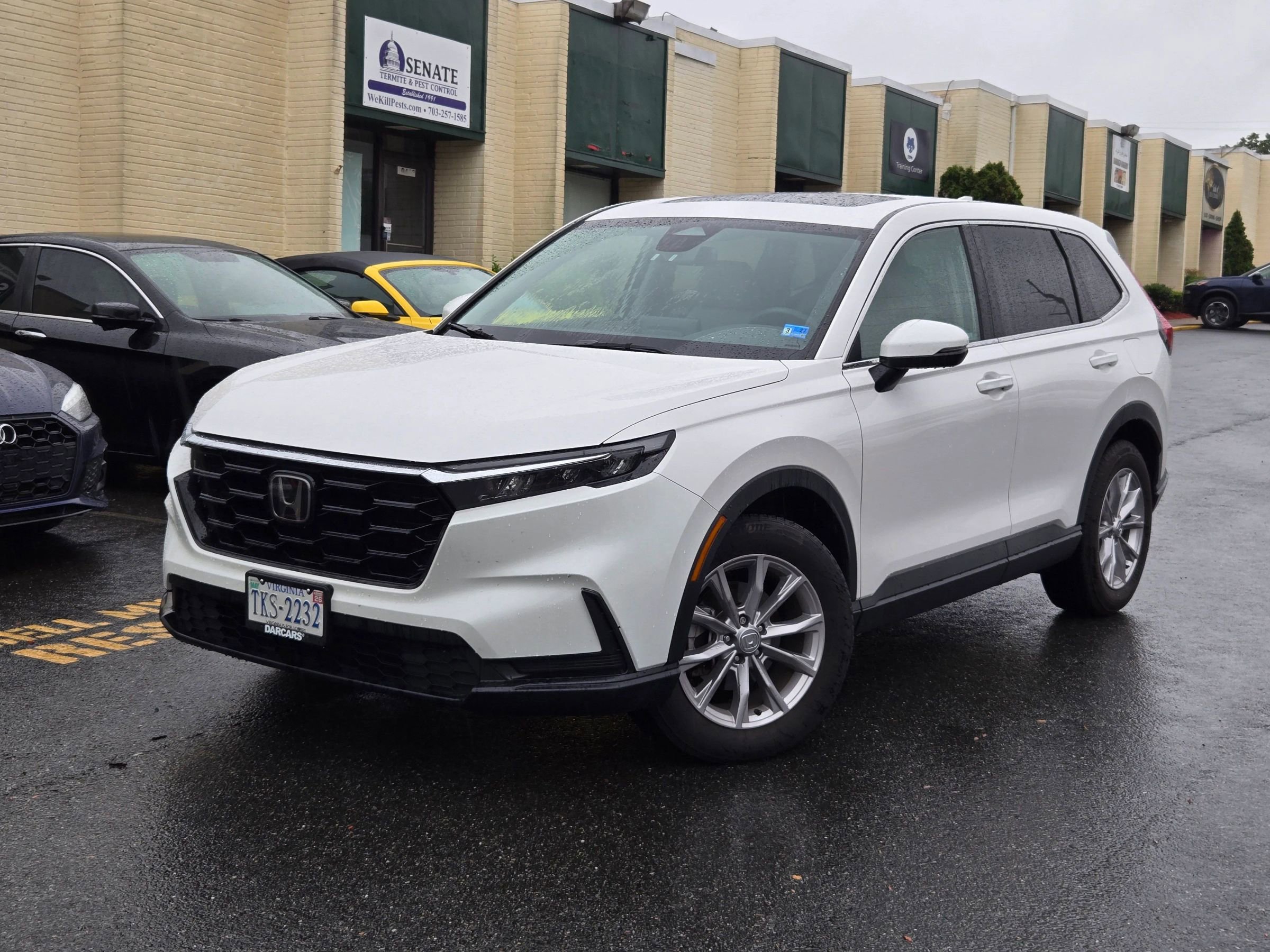 Used 2024 Honda CR-V EX image 1