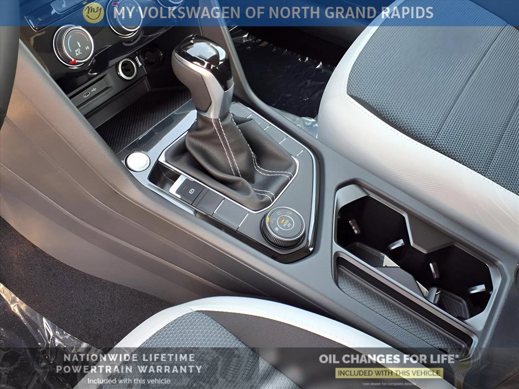 New 2025 Volkswagen Taos S image 16